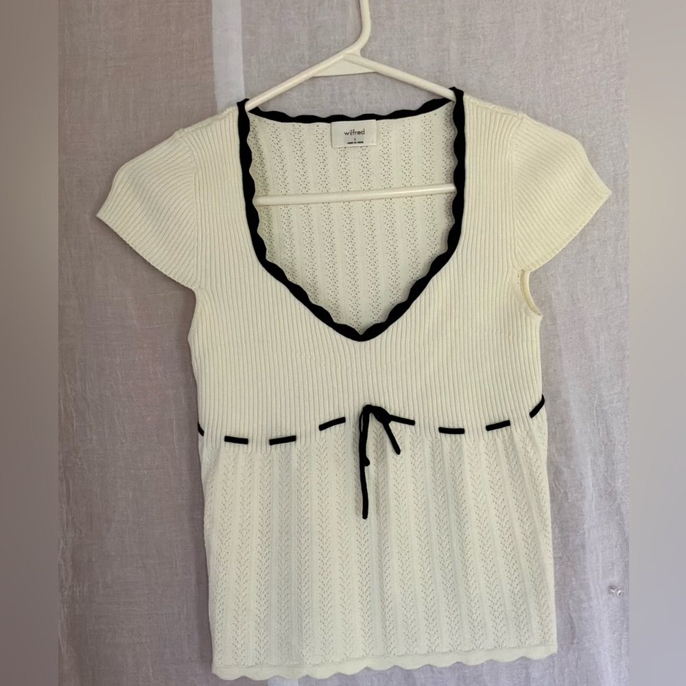 Wilfred Cream Top Blouse with Black Scalloped Trim Size S